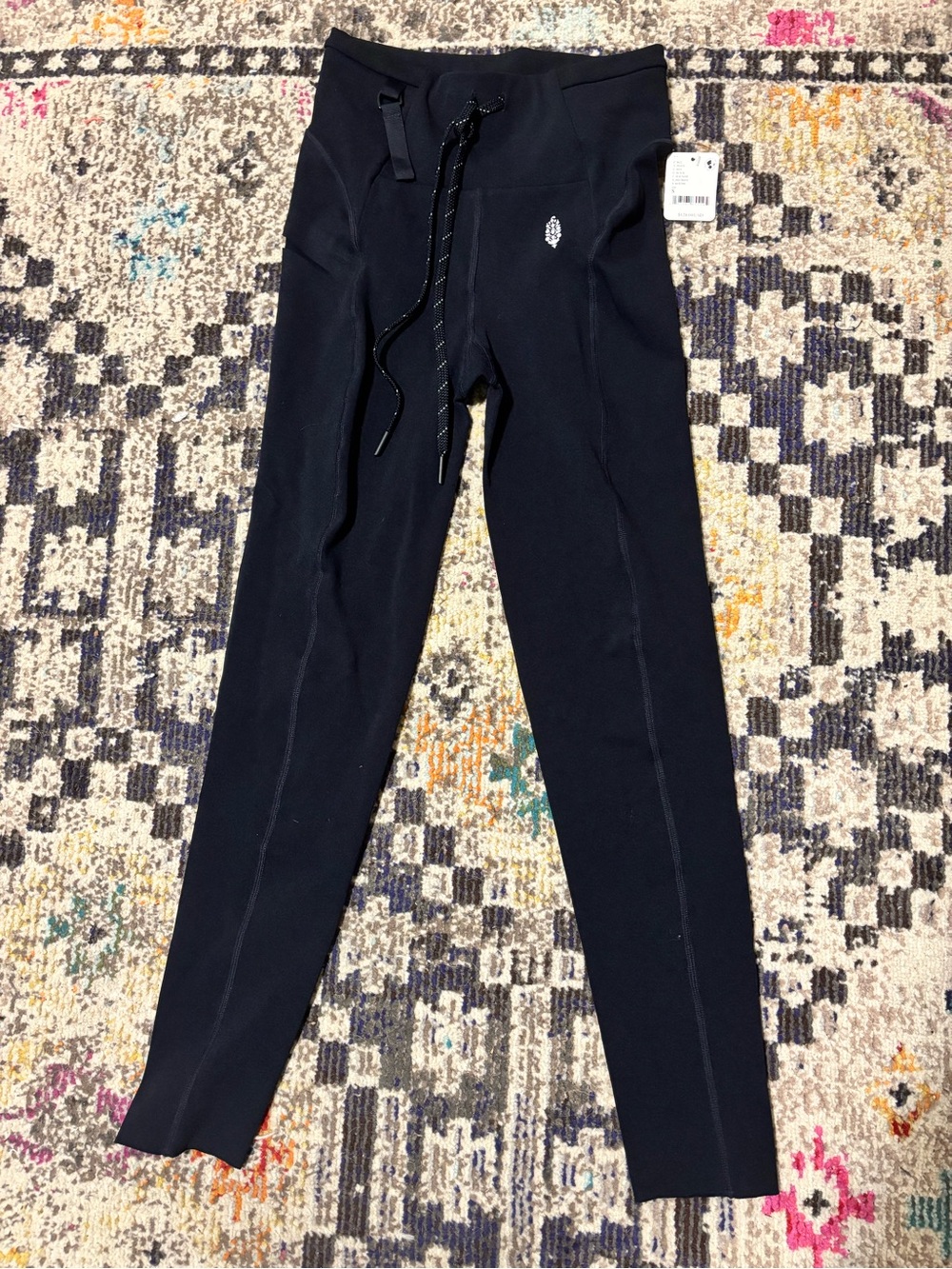 NWT Free People movement leggings- small